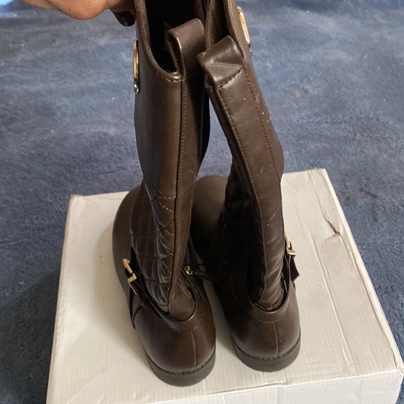 Michael kors boots - Picture 6 of 6